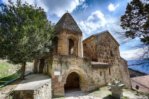 Tbilisi: Shiomgvime Monastery & Limestone Canyon Tour
