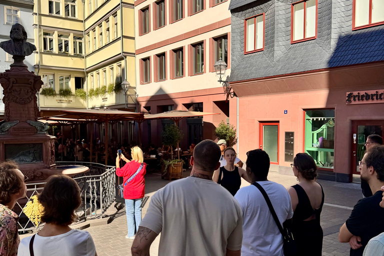 本地导游带你踏上法兰克福导览之旅（英语，历史）本地导游带你踏上法兰克福历史导览之旅（英语）