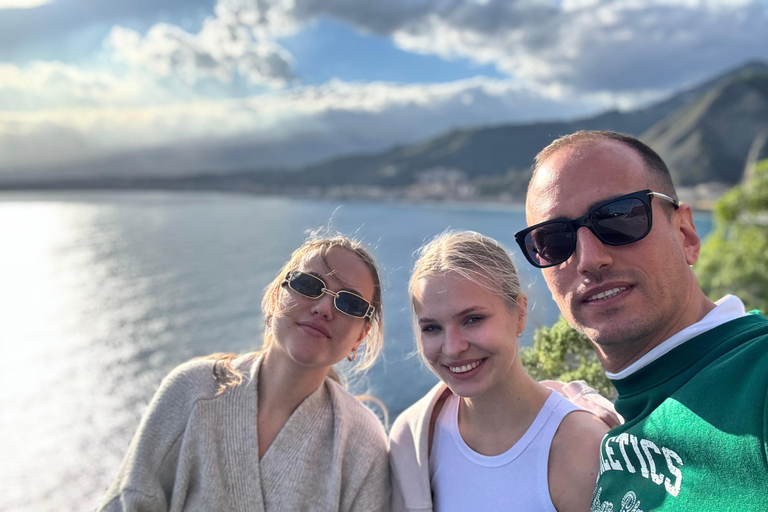 Taormina: Instagram tour with food, drink and sunset, Pick-Up from Catania