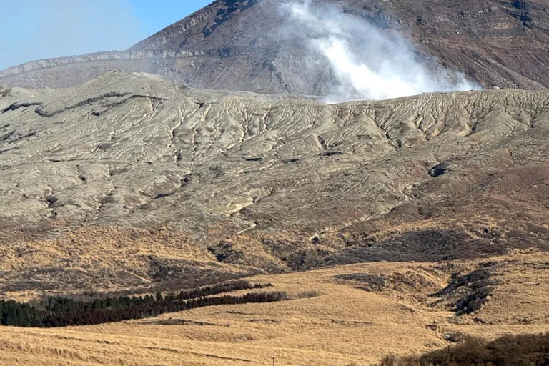 Fukuoka: Mt. Aso Volcano, Kusasenri & Grasslands Day Tour 7:40 Hakata Station Chikushi Exit Lawson Meetup