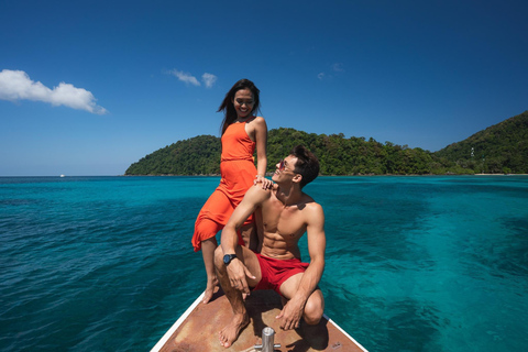 Khao Lak : Excursion de plongée en apnée dans les îles Surin avec le village Moken