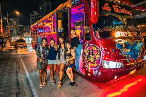 Cartagena:¡Chiva Party Bus con Barra Libre de Ron y Disco!Cartagena: ¡Chivaparty bus con Barra libre de Ron!