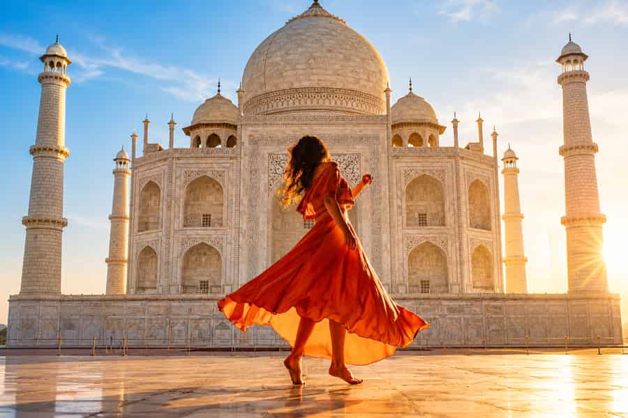 Ab Delhi: Private Tagestour zum Taj Mahal und nach Agra mit 5-Sterne-Mittagessen. Foto: GetYourGuide
