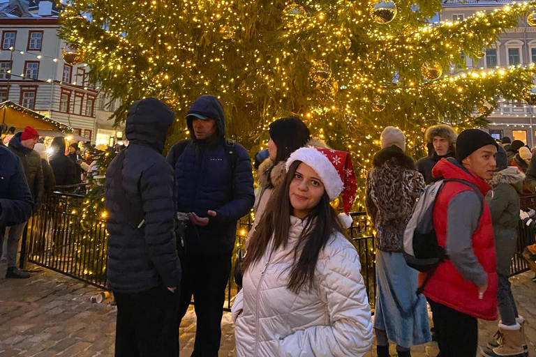 Helsinki: Guided Walking Tour with Local Guide