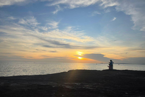 Entebbe: Mabamba Shoebill, Equator & Chimpanzee Island Tour