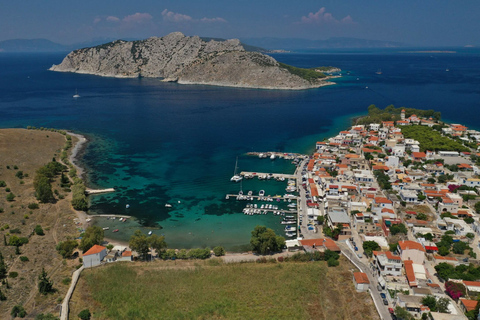 Athènes : Croisière à la nage avec déjeuner, vin et DJ live à bord