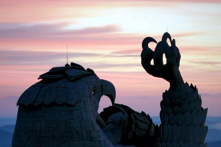 Kochi: Varkala 2-Day Trip with Kayaking & Jatayu