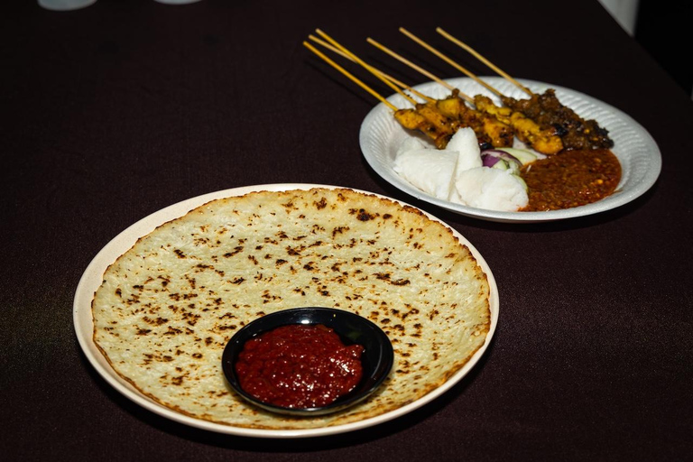 Melaka After Dark Food Tour with Local Guide