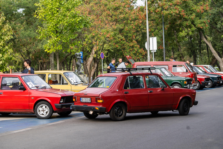 Passeio de carro retrô Avala