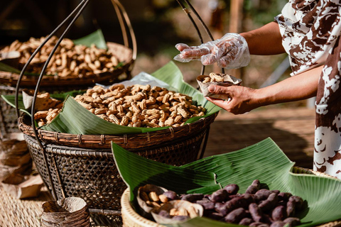 Chiang Mai: Himmelslaternenfest Ticket mit Abendessen