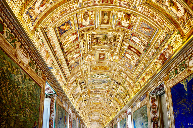 Rome: Vatican Museums Early Access, Audio Tour & Breakfast Vatican Museums & Sistine Chapel: Hosted Entry Ticket