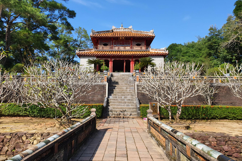 half-day hue tomb tour: Khai Dinh, Minh Mang and Tu Duc