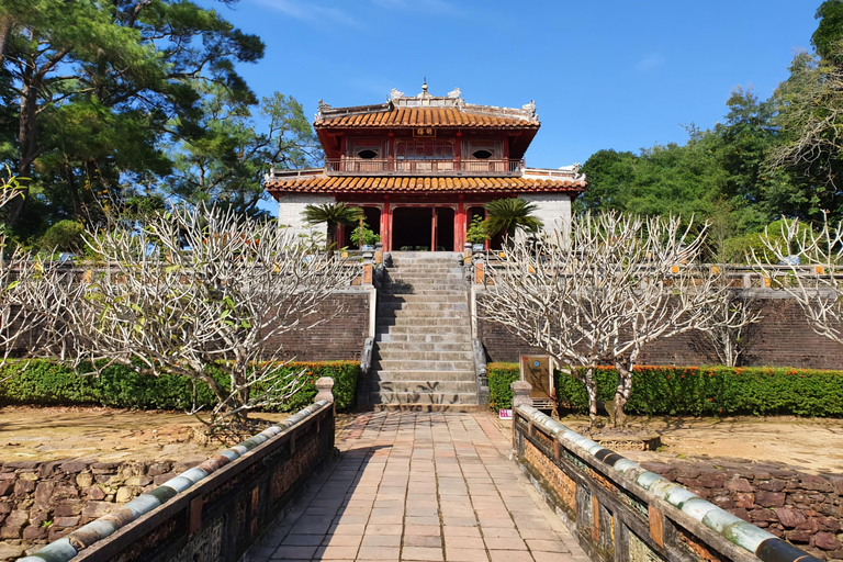 half-day hue tomb tour: Khai Dinh, Minh Mang and Tu Duc