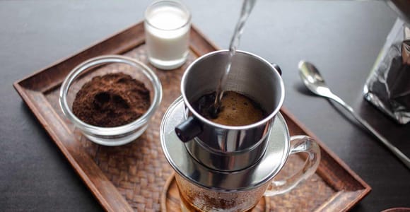 Ha Noi : Vietnamese Coffee Workshop with Train Street Hanoi