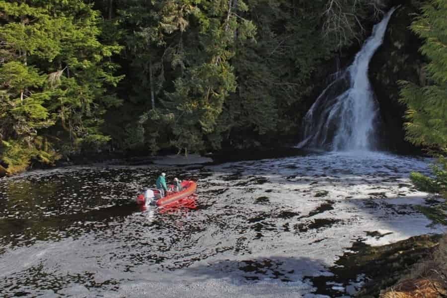 Ketchikan: Zodiac-Boot-Abenteuer im selbst gesteuerten RIB. Foto: GetYourGuide Ketchikan: Zodiac-Boot-Abenteuer im selbst gesteuerten RIB. Foto: GetYourGuide