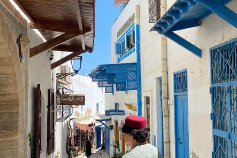 Hammamet Medina VIP: 100% Tunisian guided walking tour! Hammamet Medina VIP: 100% Tunisian Guided Walking Tour!