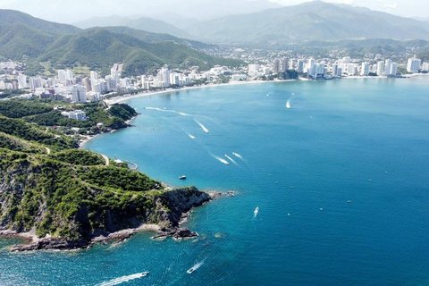 SANTA MARTA: WYCIECZKA PO ZATOCE AKWARIOWEJ I REJS KATAMARANEMSANTA MARTA: BAHIA AQUARIUM I WYCIECZKA RODADERO W KATAMARAN