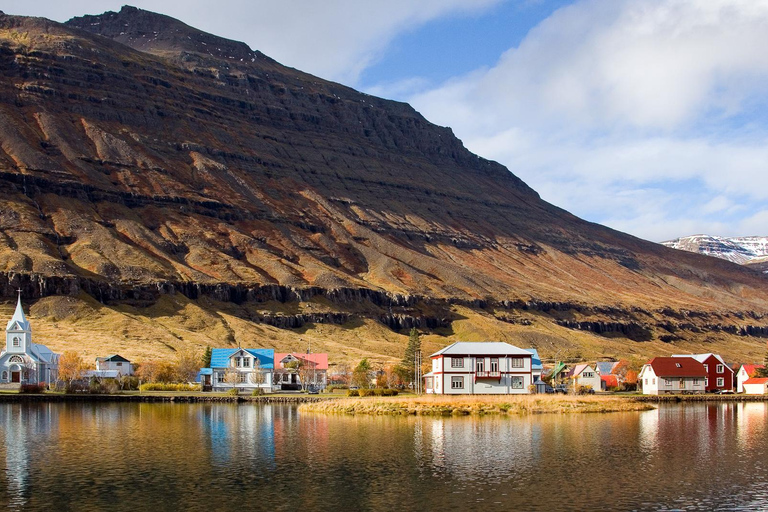 Seyðisfjörður Port: Stuðlagil Canyon and Waterfalls Tour