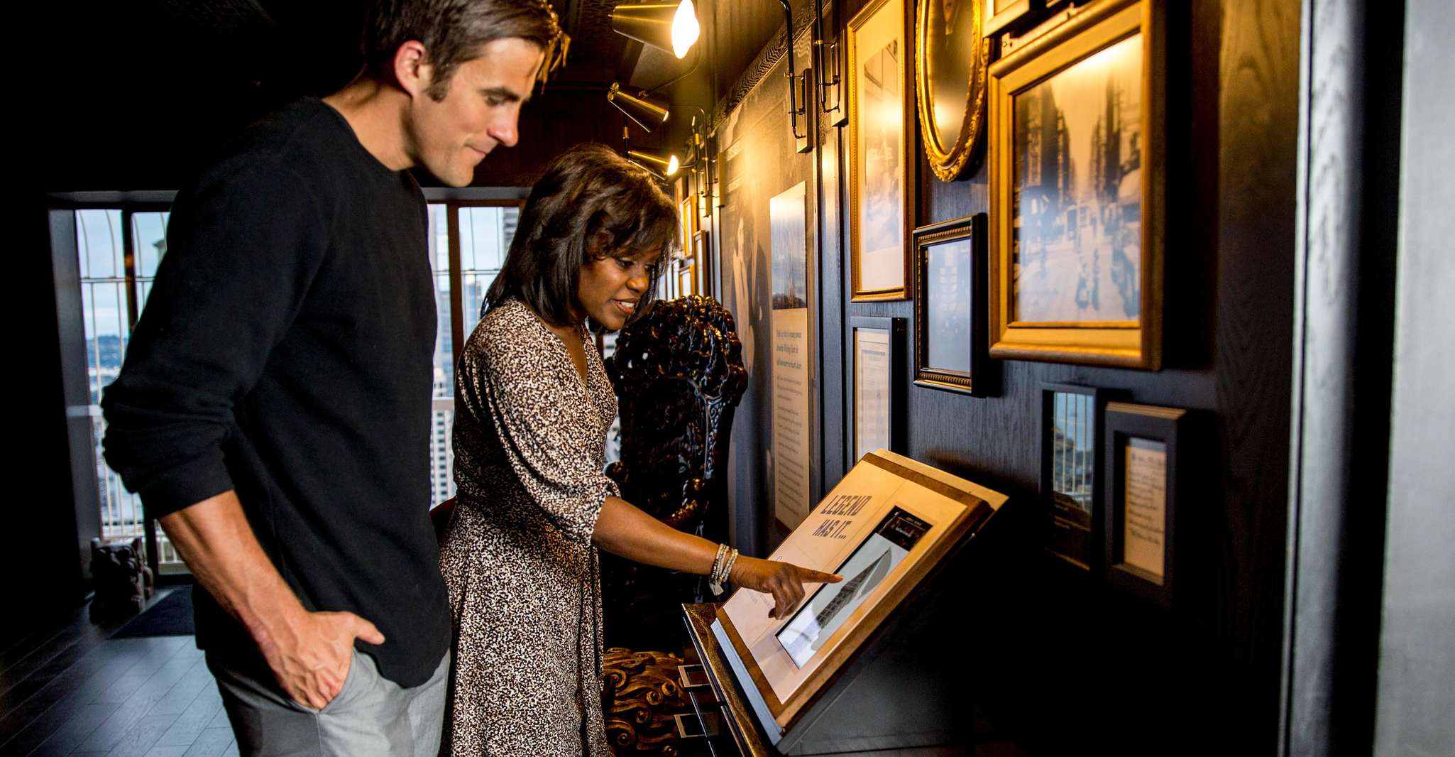 Seattle: Smith Tower Observatory Access Ticket photo 4