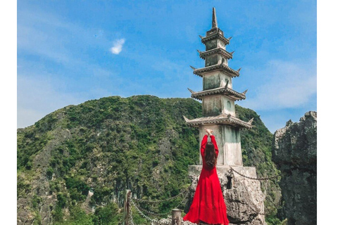 Incredible Mai Chau - Puluong - Ninh Binh: 3 Days, 2 NightsShare a dormitory in Pu Luong and a private room in Tam Coc