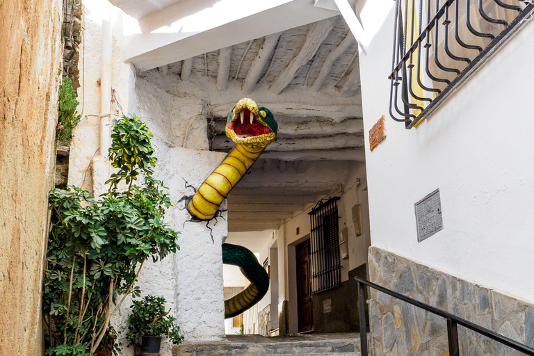 Visit the Alpujarra of Granada: Pampaneira, Bubión and Soportújar Shared from Almuñécar.