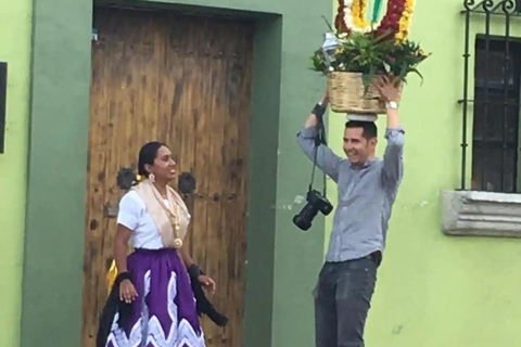 Oaxaca walking tour with a local photographer