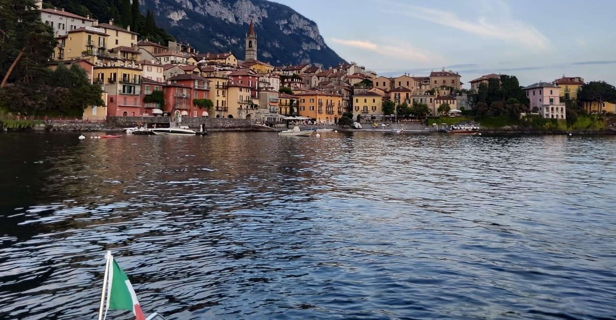 Bellagio, Private Tour on Vintage Wooden Boat - Housity
