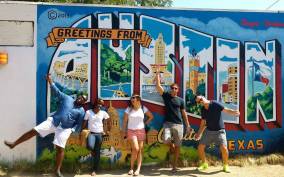 Austin: Best of Austin Driving Tour with Local Guide