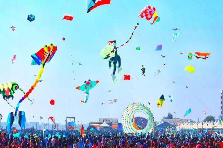 Jaipur: Makar Sankranti drakfestival med lokal familj