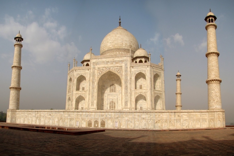 Delhi: beste gids met bezienswaardigheden in Delhi en Taj MahalTour met comfortabele A / C-auto en lokale gids Delhi en Agra