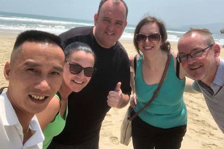 De Hoi An à Hue avec visites touristiques en passant par le col de Hai Van en voiture