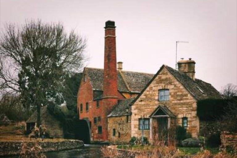 Excursão privada de um dia às inesquecíveis aldeias de Cotswolds e Windsor