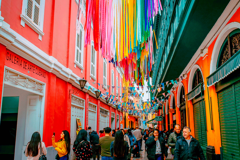 Lima: dia inteiro no monumental Callao