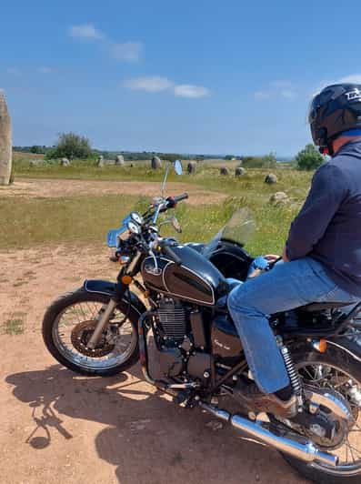 Megalithic & Medieval tour on a sidecar Évora