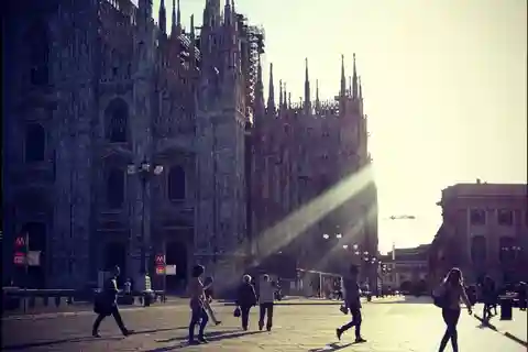 Start på vandretur i Milano