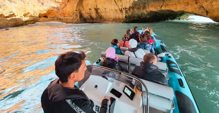 Portimão: Benagil Cave and Praia de Marinha Boat Tour