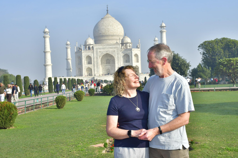 Agra: Skip-the-line Taj Mahal & Agra Fort Tour with Pick-Up Tour with Private Car, Driver and Local Expert Tour Guide