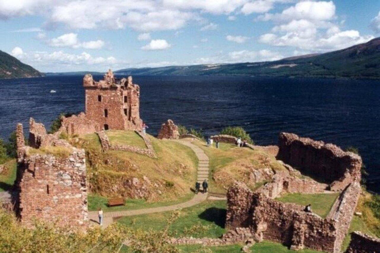 Loch Ness,Cawdor Castle,Outlander Sites &More from Inverness