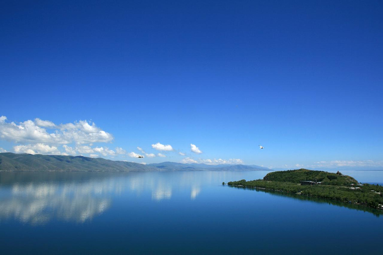 Visite privée du lac Sevan, de Dilijan et des monastères