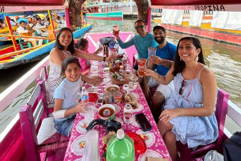 Mexico City: Boat tour and traditional mexican fiesta