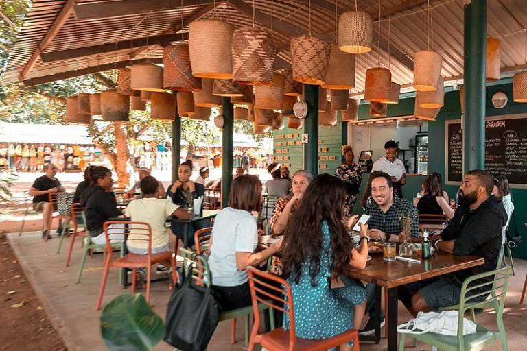 Maputo: Guided City Tour with Lunch and Market Visit