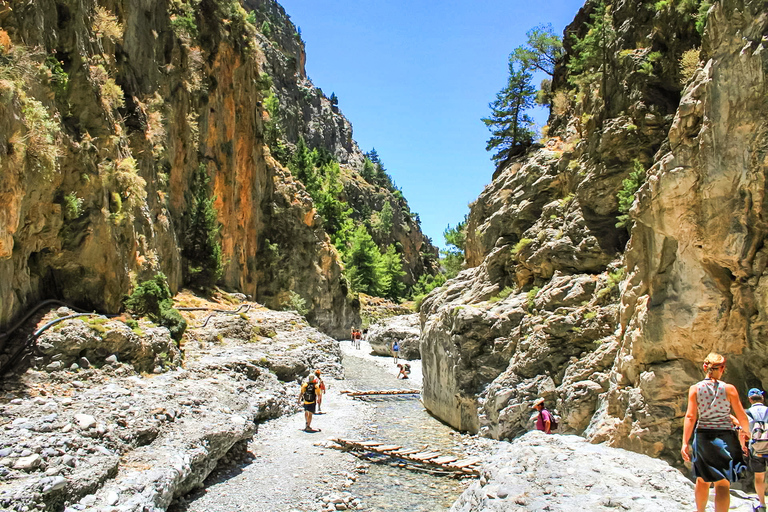 Gole di Samariá: escursione di un giorno con trekking da La CaneaDa Kalyves o Almyrida