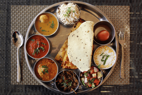 Jaipur: 2-Hour Vegetarian Food Tour with a Local Guide