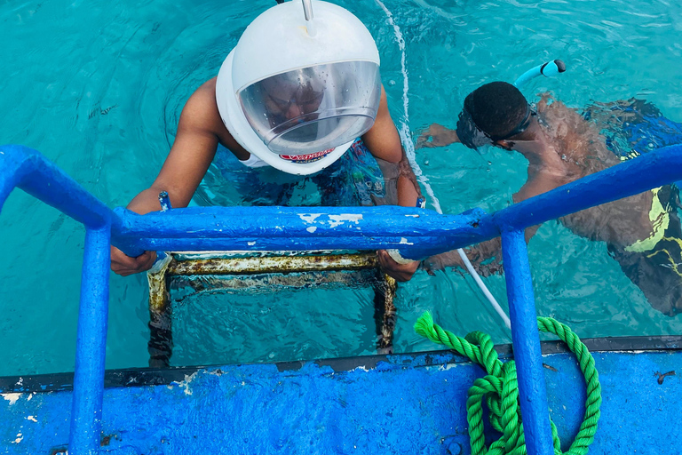 Zanzibar : expérience de marche sous-marine à la plage de Nungwi avec guideZanzibar : Promenade guidée sur la plage de Nungwi