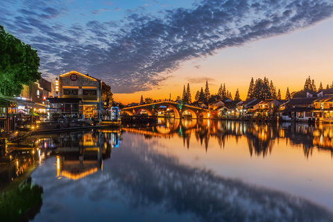 Shanghai: Zhujiajiao Water Town Private Evening Tour Private Tour mit deutschsprachigem Guide