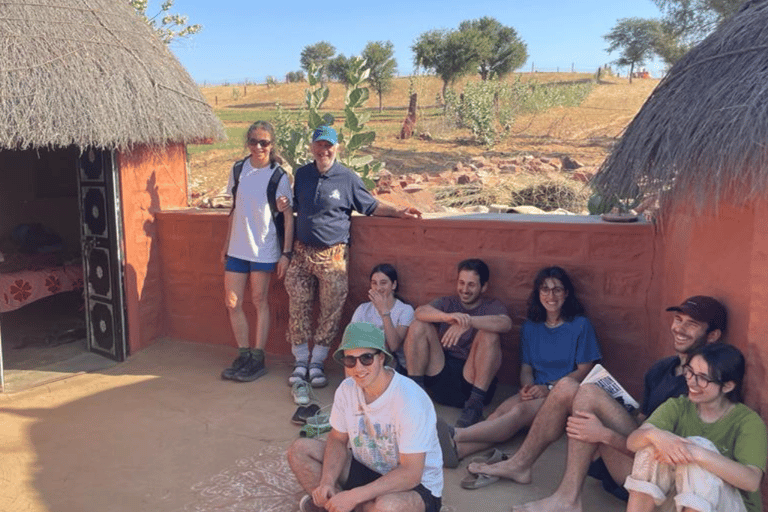 Safari a cammello a Jodhpur e pernottamento nel deserto con SumerSafari con i cammelli a Jodhpur e pernottamento nel deserto