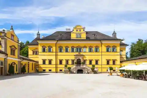 Excursão sem fila às fontes do Palácio de Hellbrunn - Truques de Salzburgo