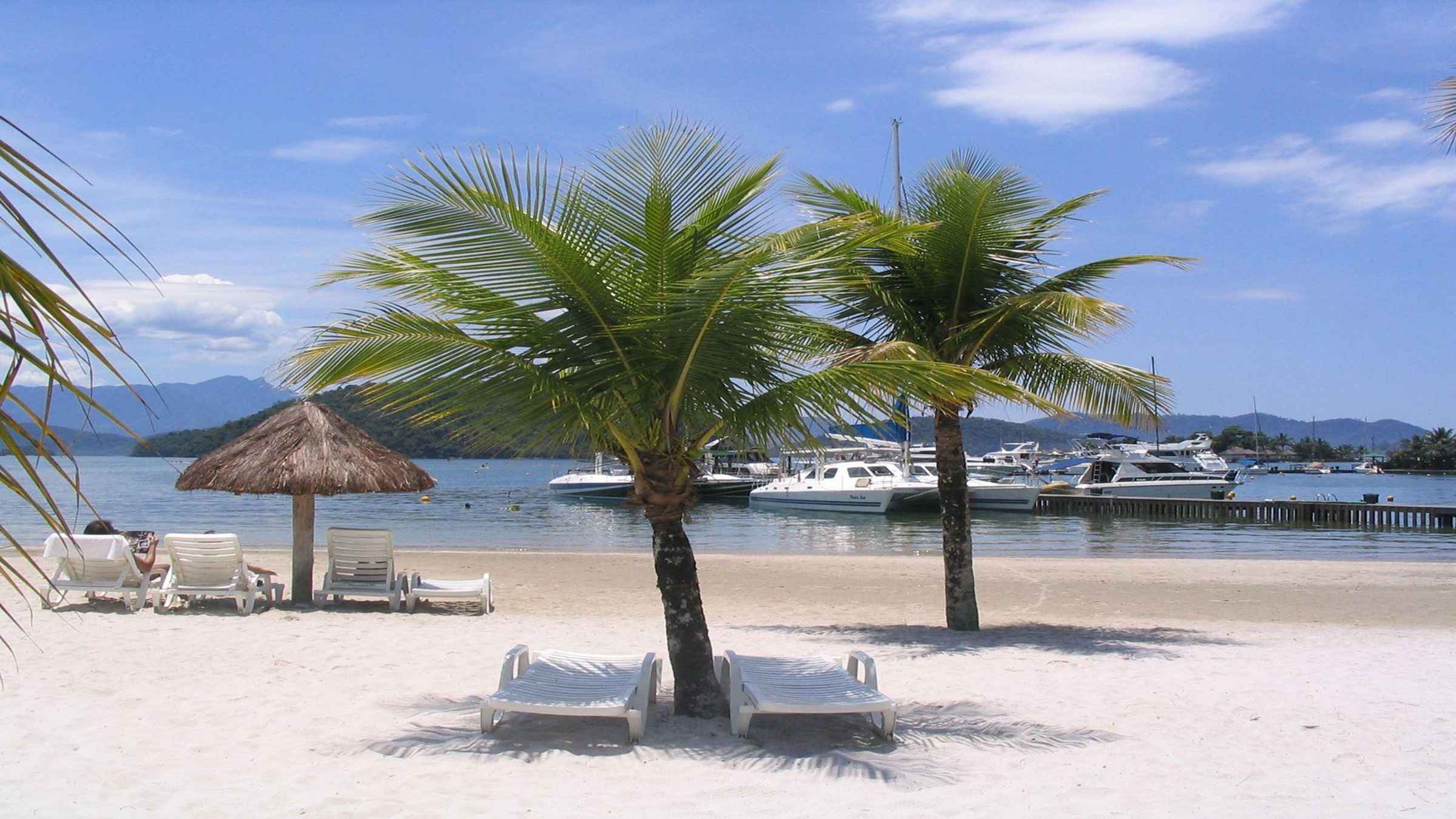Rio: Passeio de um dia em Angra dos Reis com passeio de barco e almoço