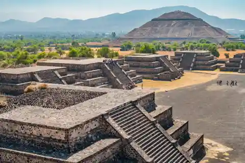 Teotihuacan and Basilica of Guadalupe with mezcal
