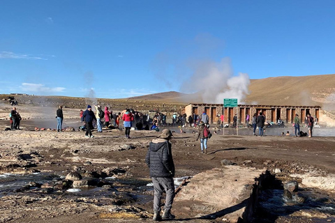 El Tatio Geysers, det högsta geotermiska fältet i världen